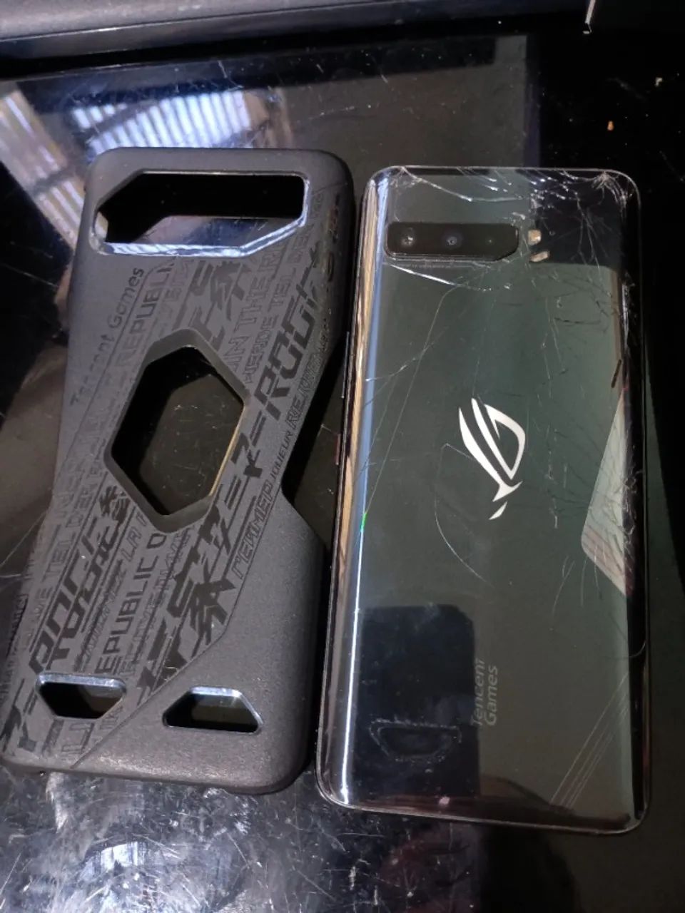 Rog Phone 3 Plus - Foto 3