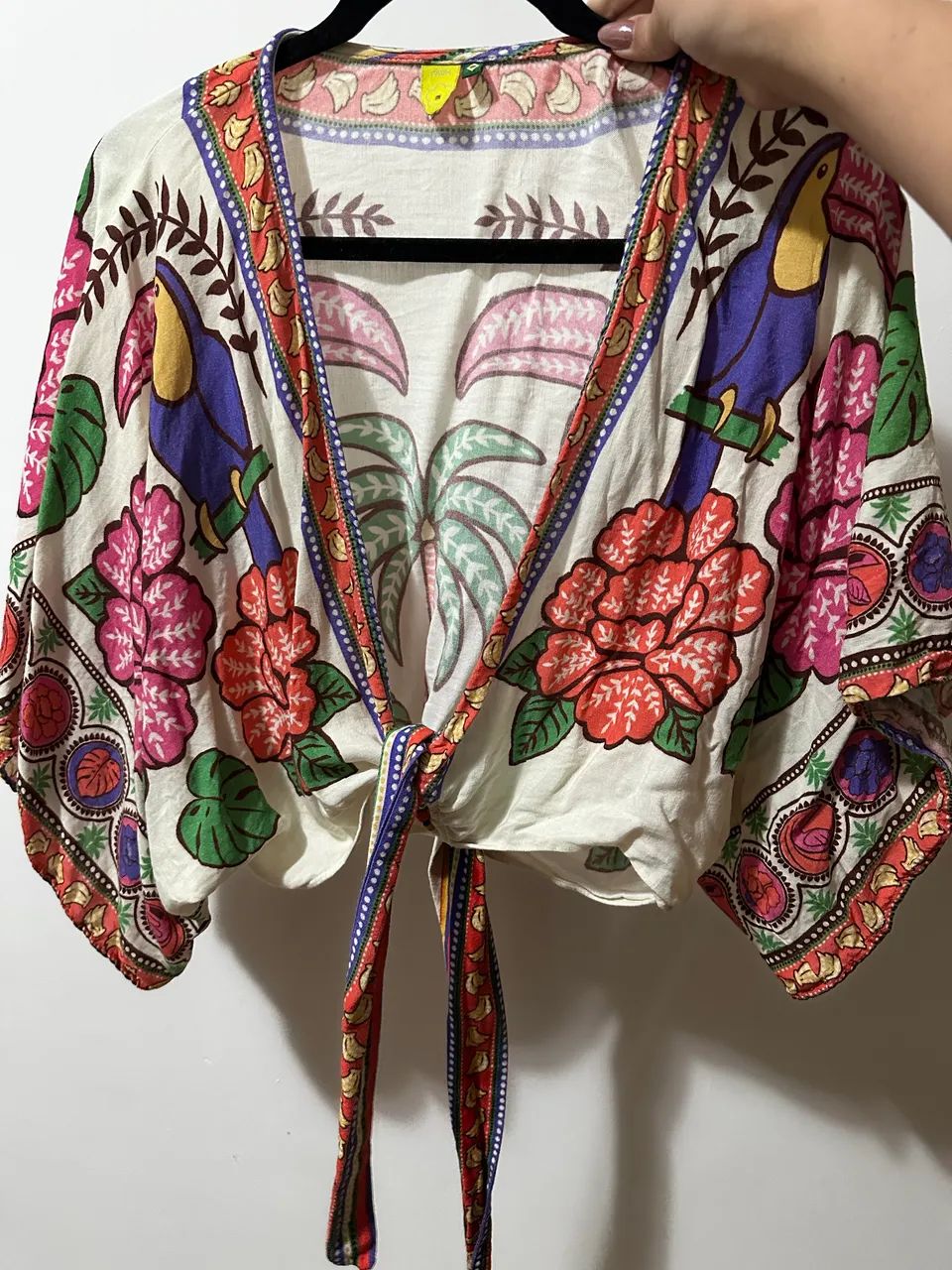 Blusa Farm Estampada Tucano - Foto 3
