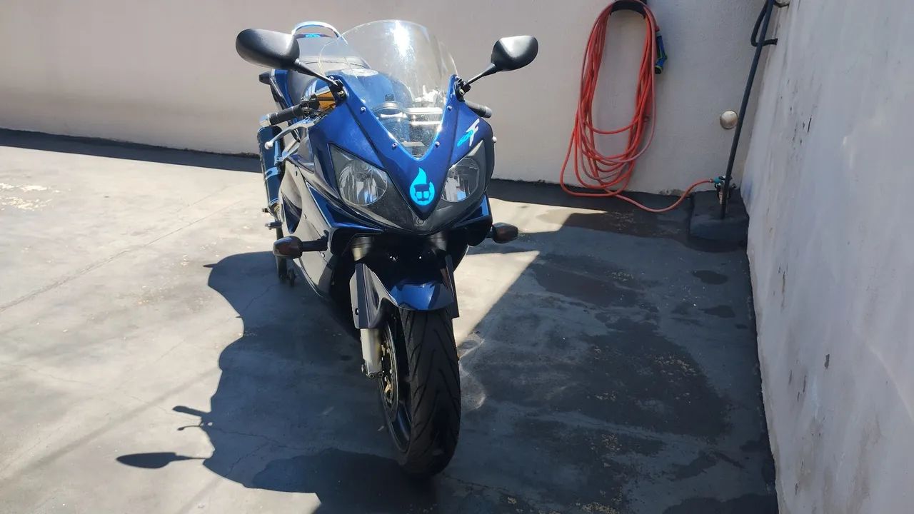 CBR 600f4i 2002 - Foto 3