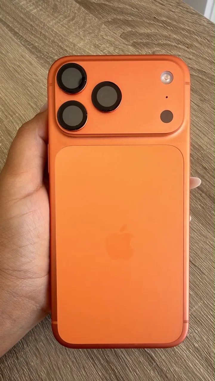 iPhone 17 Pro Max 256 GB blindado sem marca de uso com caixa