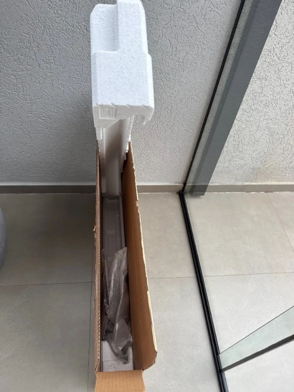 Caixa de Papelão TV ate 43 Polegadas de papelão  para Transporte e Armazenamento (para mud - Foto 2