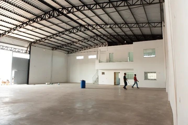 Galpao Com Área Lateral - 1300m Disponível para Locação  - Foto 5