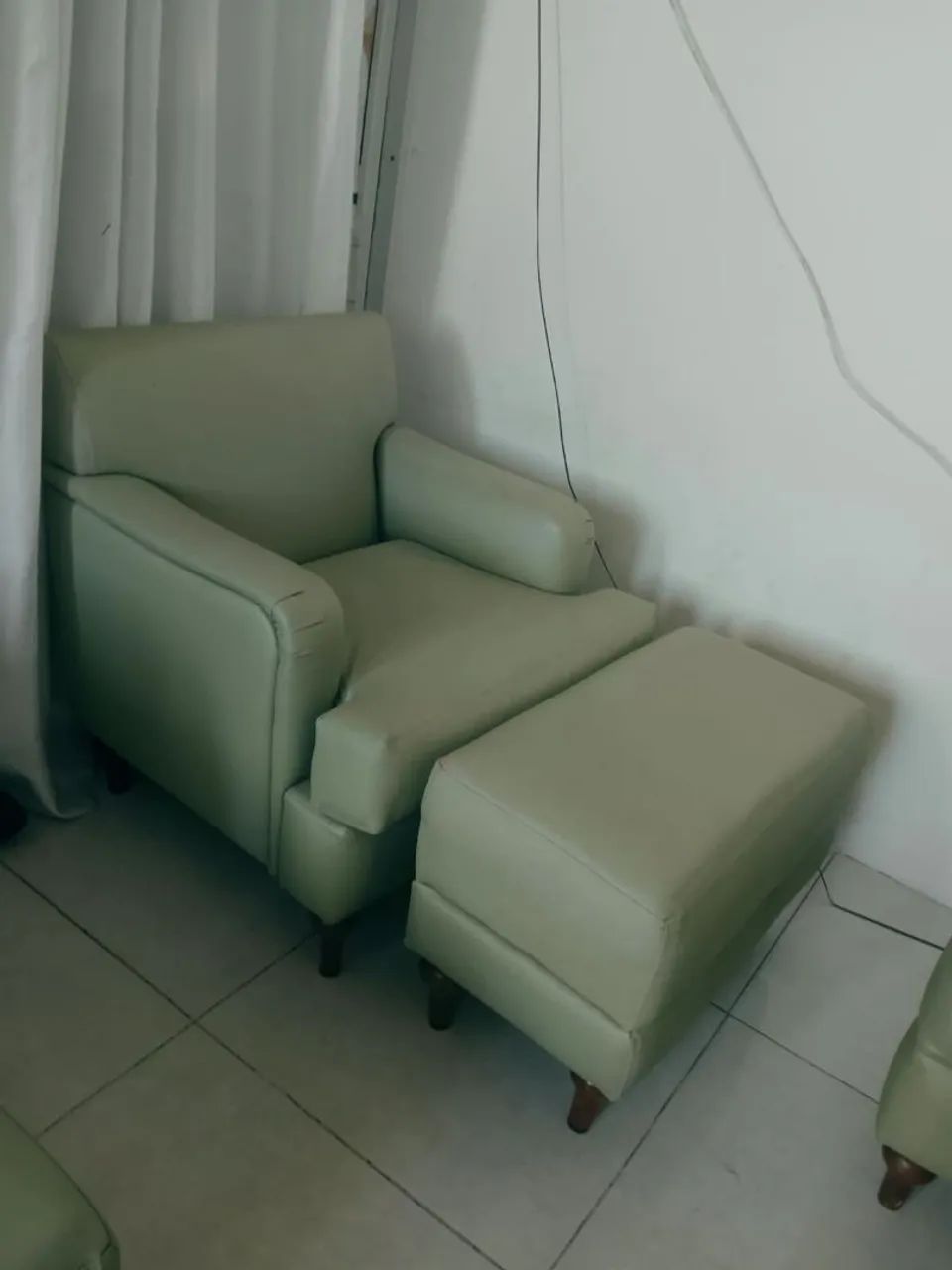 Poltronas com puff  - Foto 2