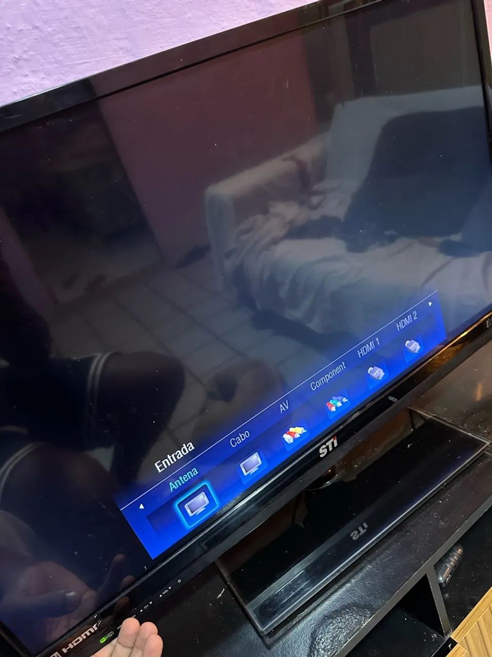 Vendo Tv 32 não é smart ideial para pc  - Foto 5