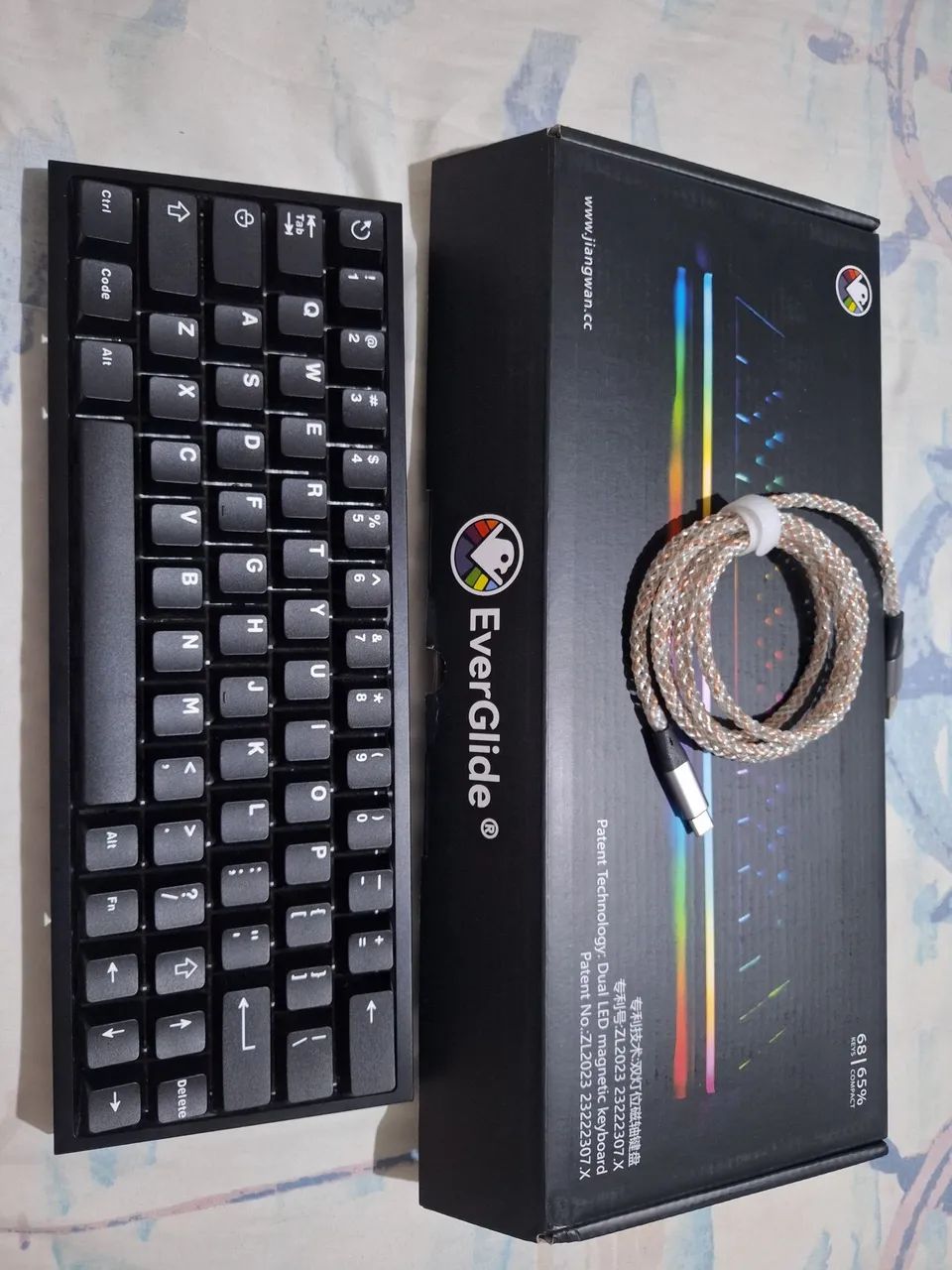Teclado Magnético Everglide Ae64 Pro