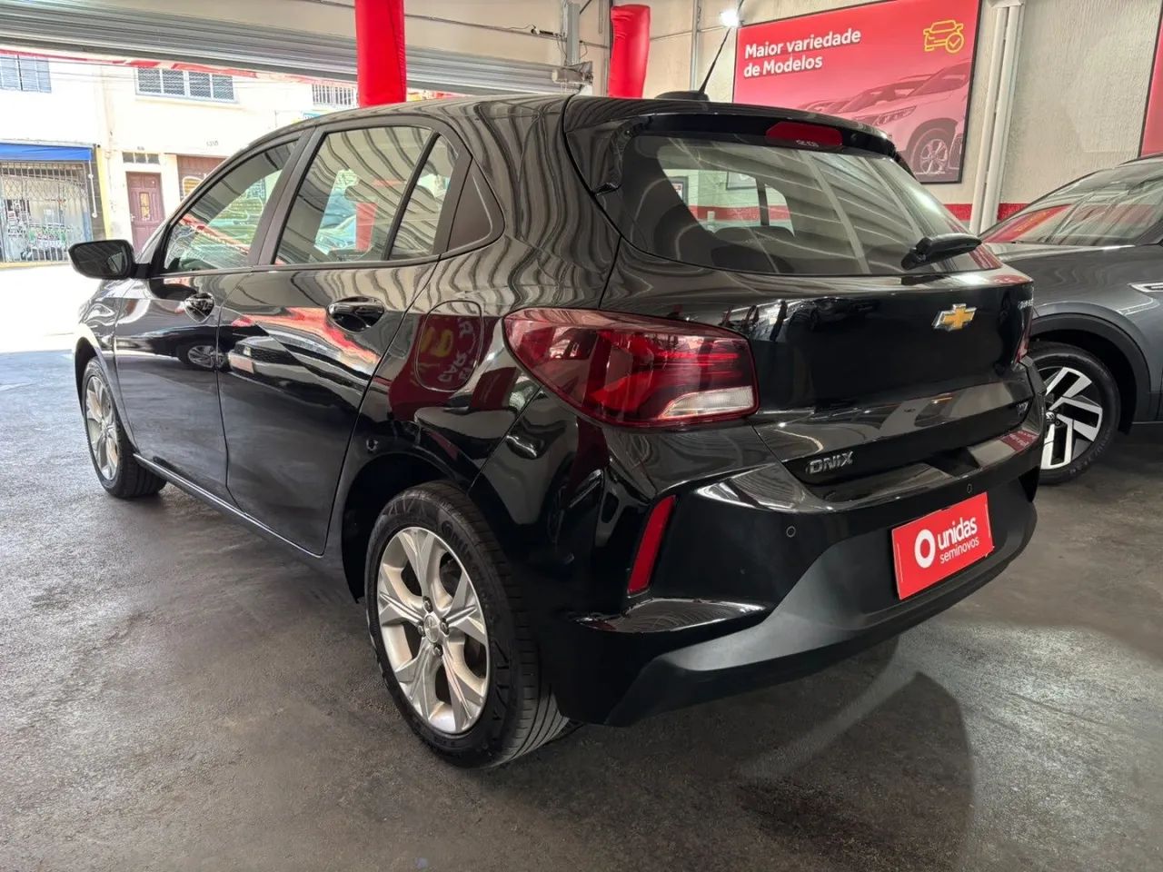 Chevrolet Onix Plus LTZ 1.0 12V TB Flex Aut. 4P, foto 4 de 17