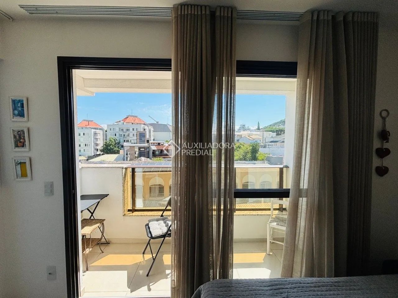 Studio mobiliado, com garagem e vista Mar em Coqueiros - Foto 4