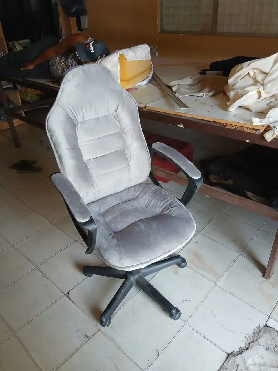 Cadeira gamer encapada 