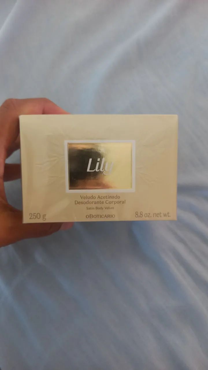 Acetinado do lily o boticário 
