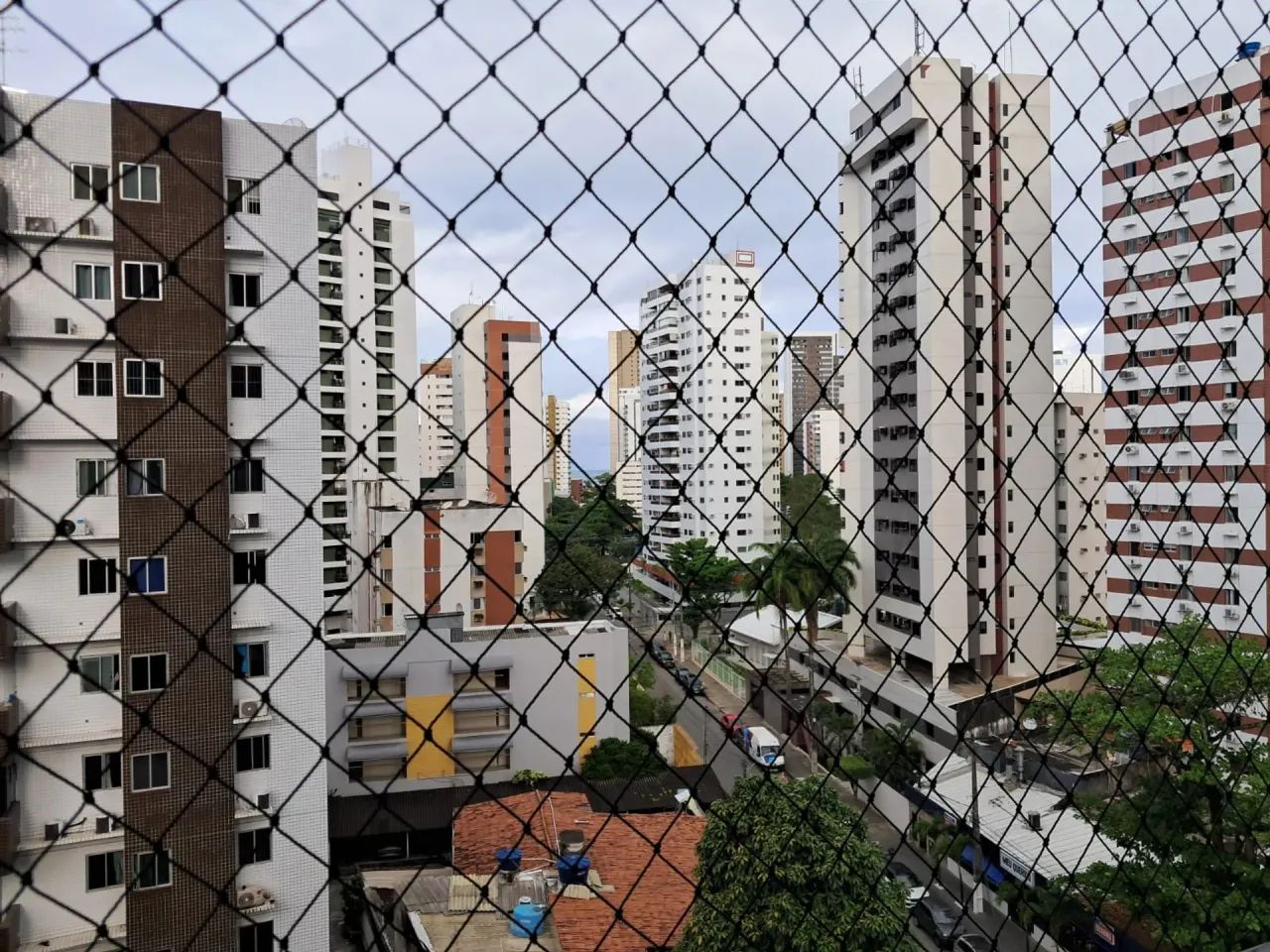 proximo ao colegio cristã,  jequitinhonha, excelente 3 qts 1 st  2 elevadores, decorado, 2