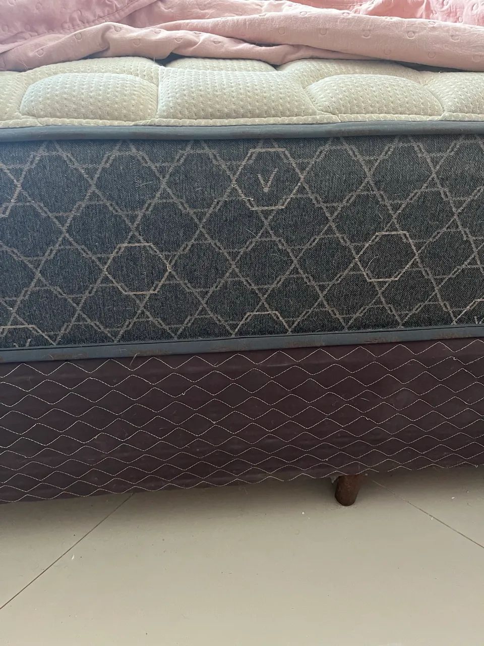 Cama Queen (colchão)