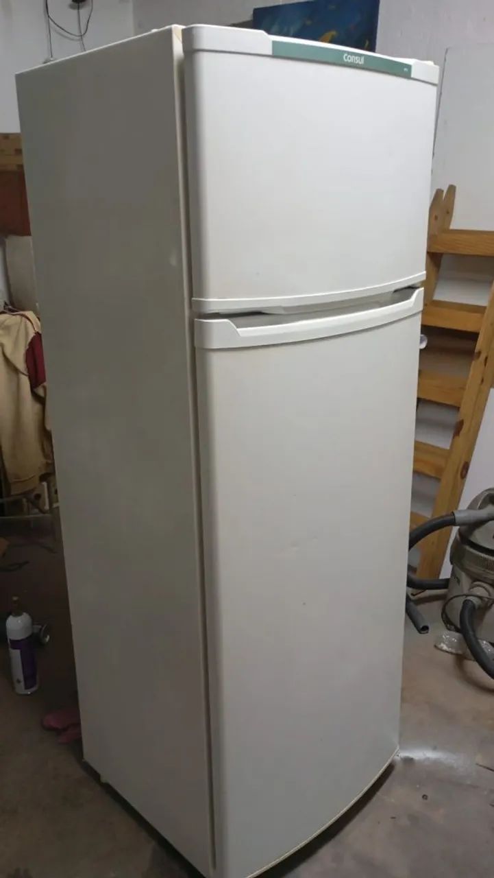 Geladeira Consul Frost Free 322L - 127V - Geladeiras e Freezers Geladeira Consul Frost Free 322L - 127V - Geladeiras e Freezers