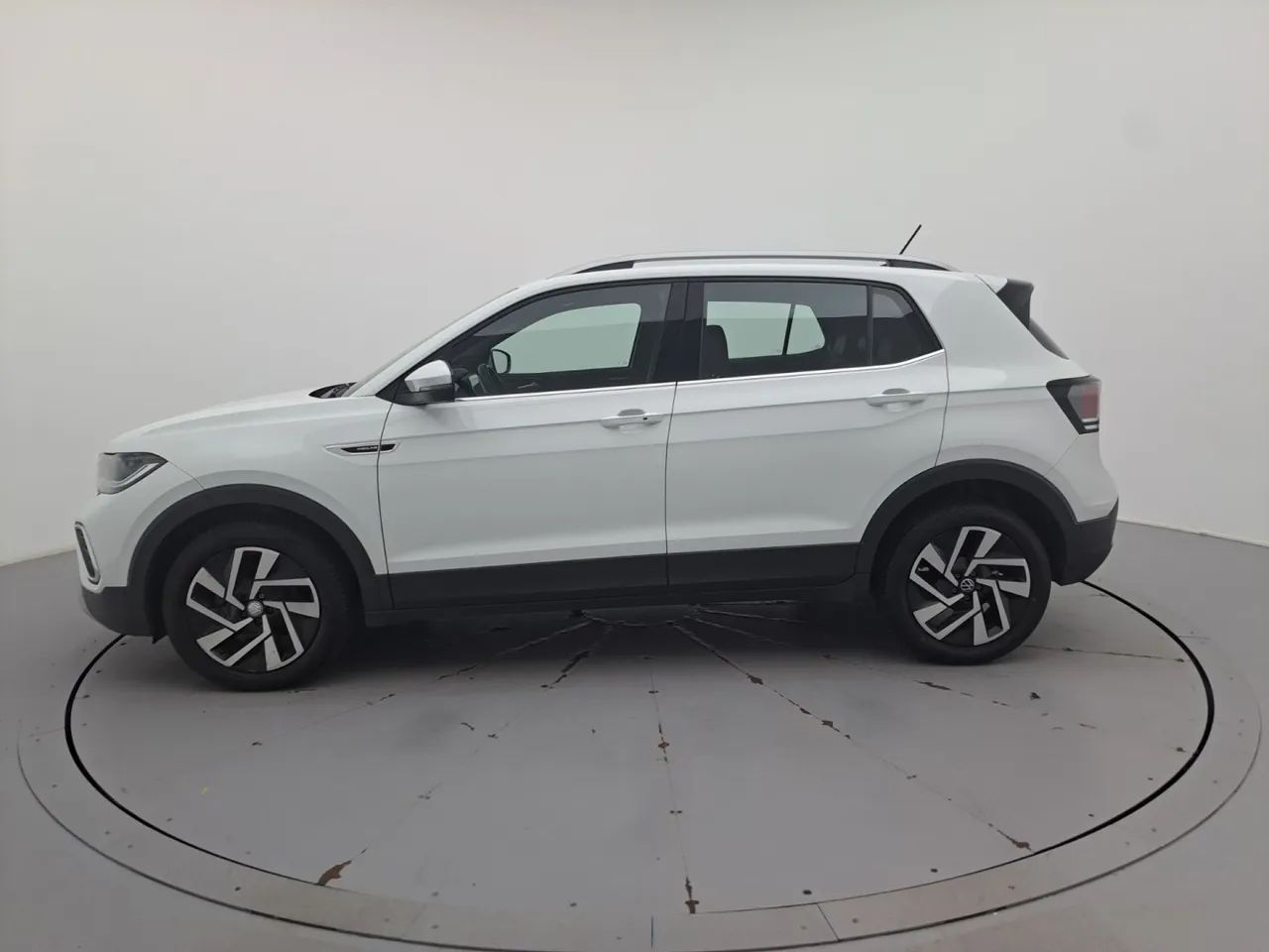 Volkswagen T-Cross Highline 1.4 TSI Flex 16V 5P AUT, foto 2 de 18