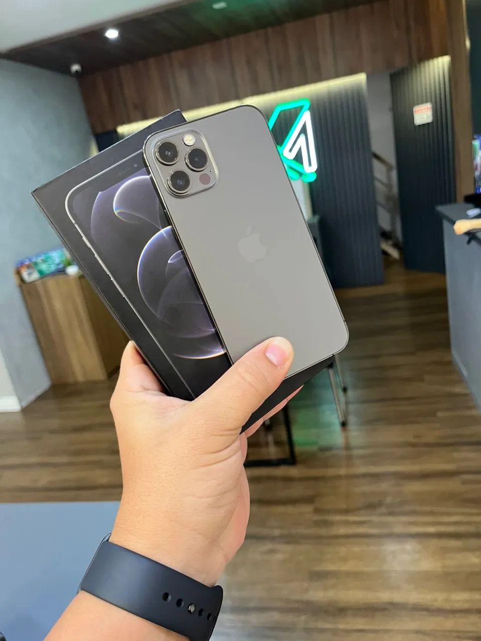 iPhone 12 Pro com melhor preço da região - levamos até você  - Foto 4
