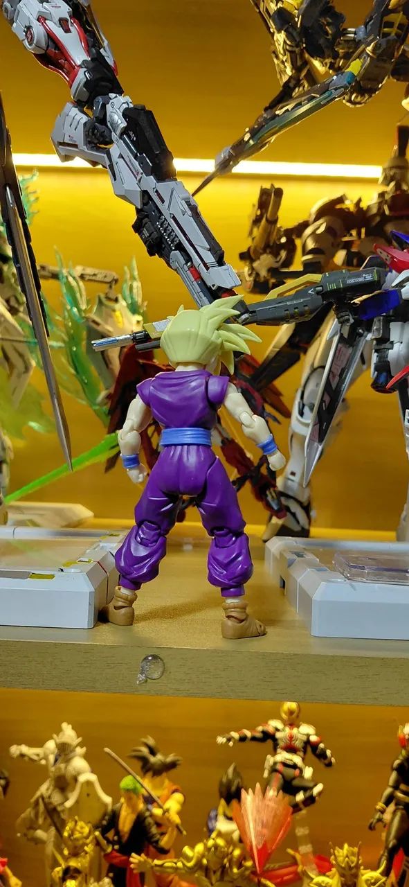 Sh figuarts Gohan SSJ Bandai  - Foto 3