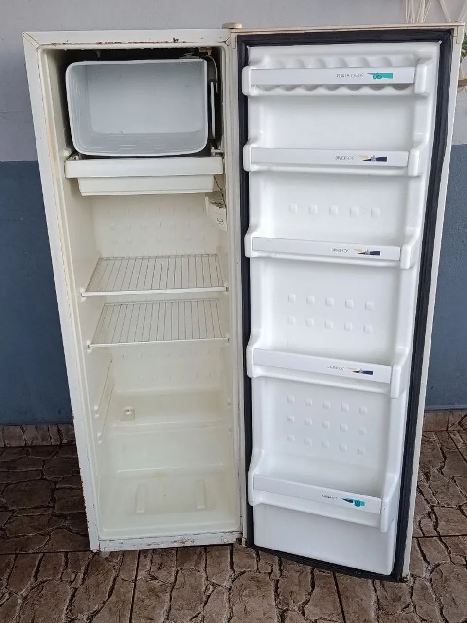 Vendo refrigerador Consul pratice 230 - Geladeiras e Freezers