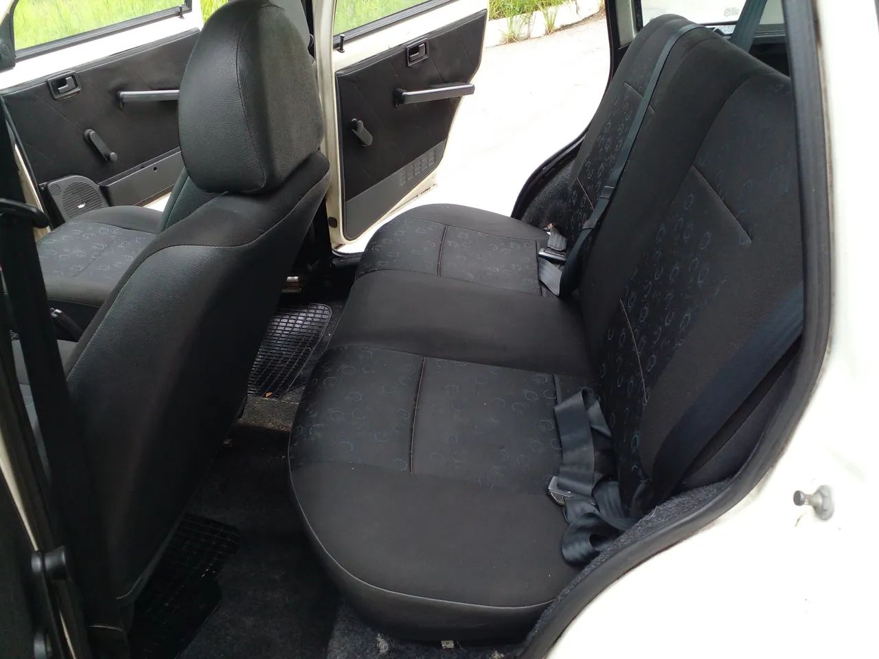 Fiat Uno Mille 1.0 Fire/ F.flex/ Economy 4P 2009 - Foto 11