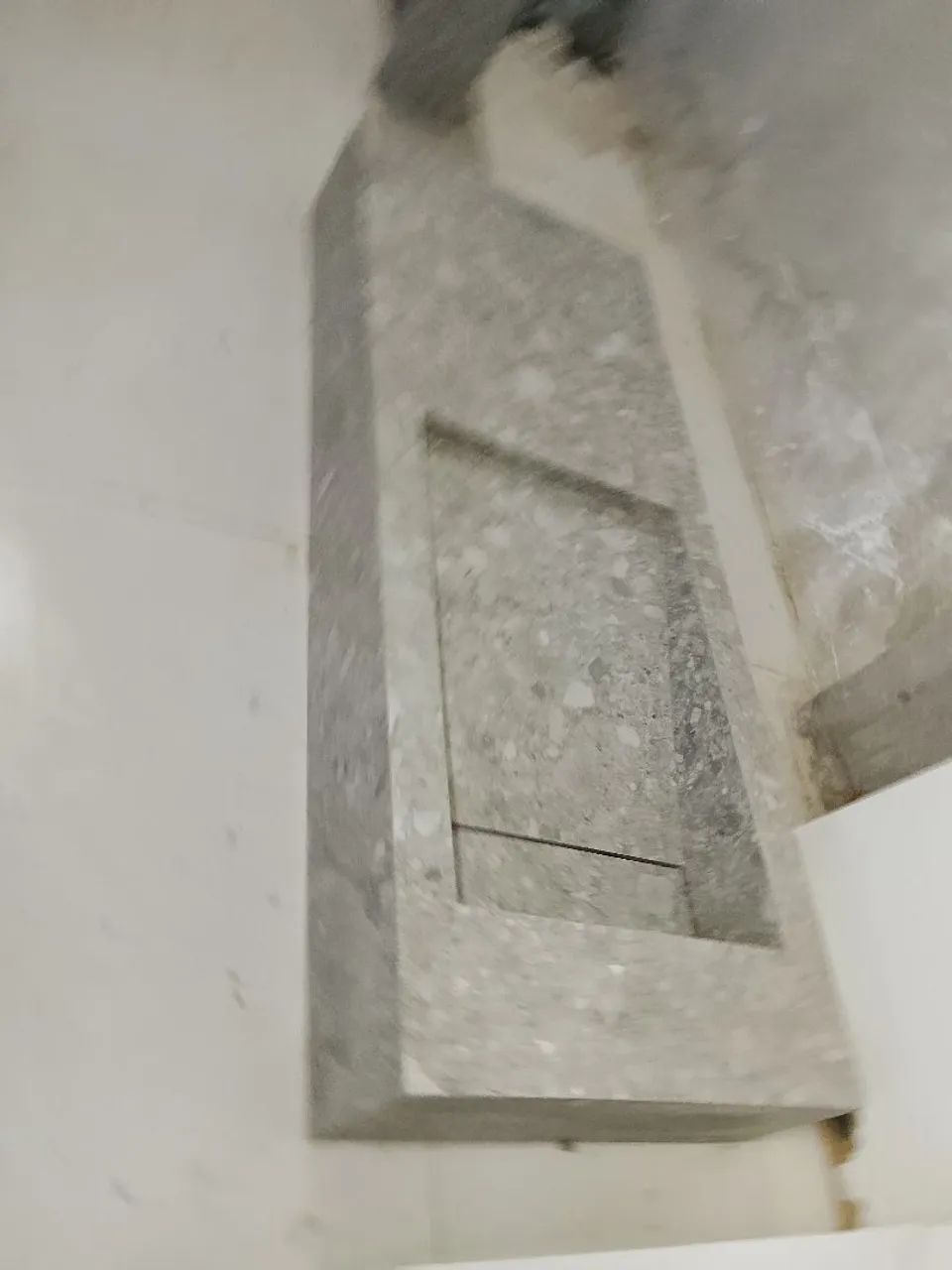 Bancada de porcelanato. - Foto 2