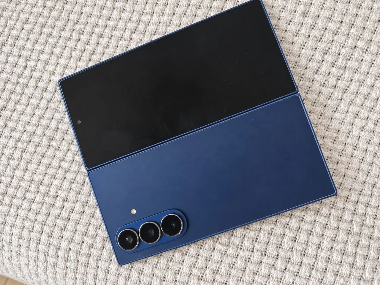 Galaxy Z Fold 7 Azul  - Foto 2