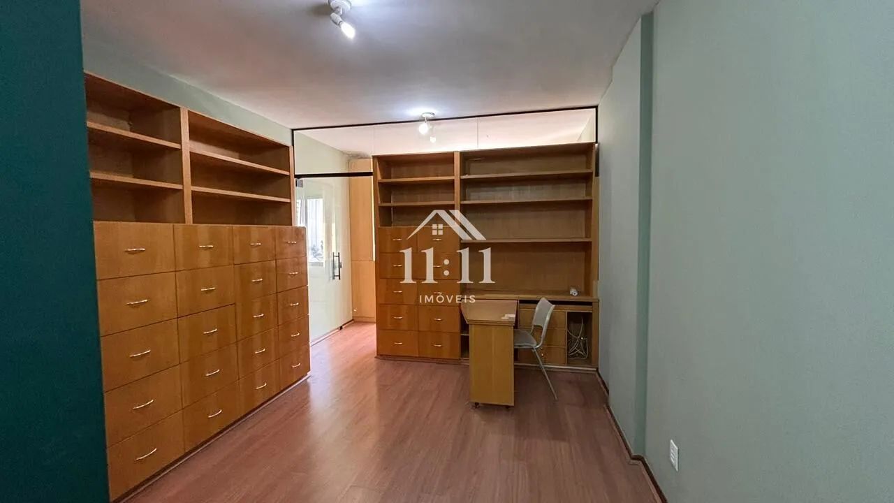 Sala Comercial Mobiliada e com vaga de garagem no Centro de Curitiba - Foto 2
