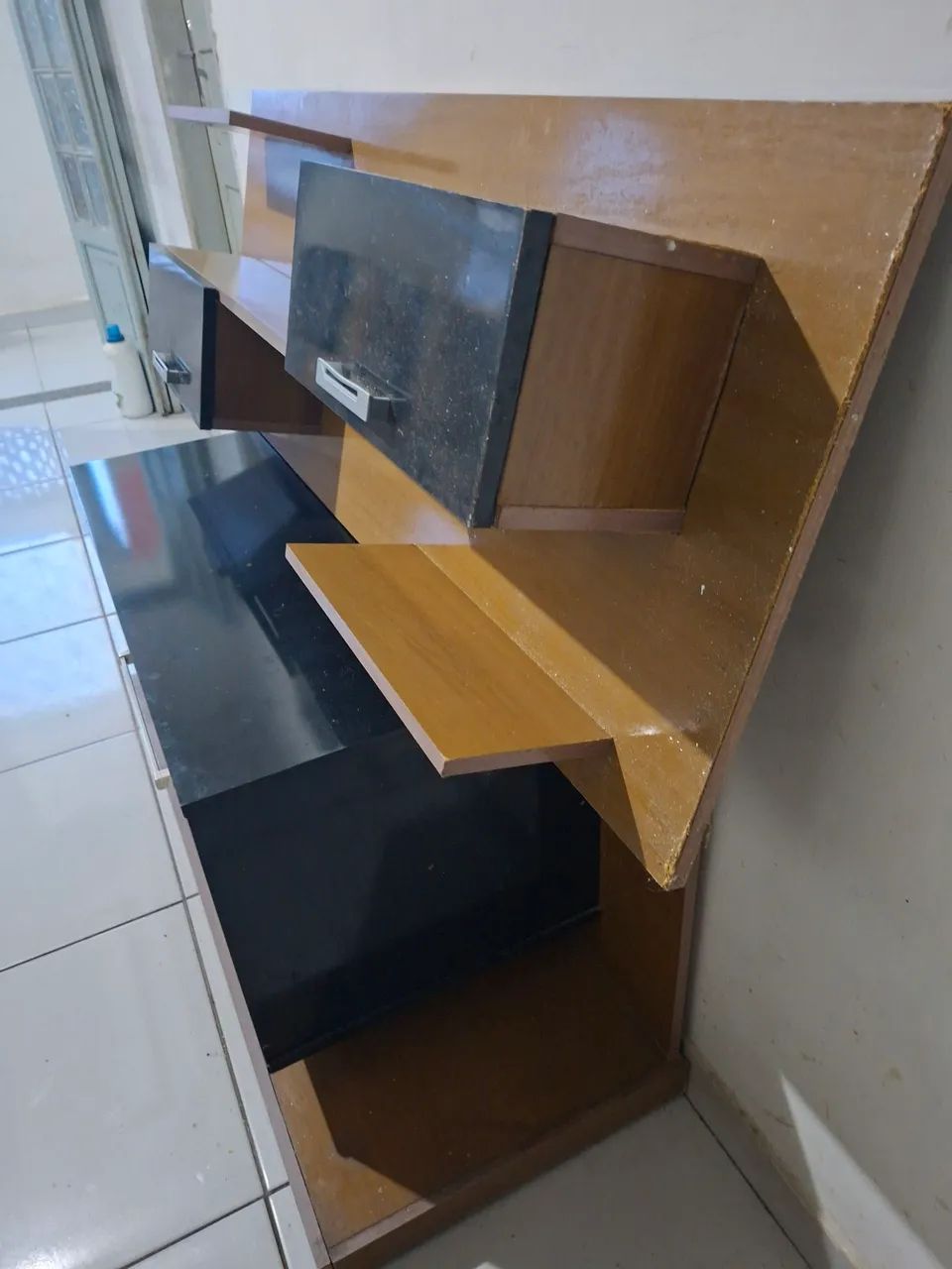 VENDO PAINEL E RACK (PEQUENOS) - Foto 3