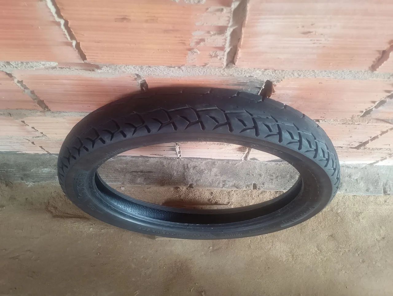 Pneu traseiro Levorin  - Foto 2