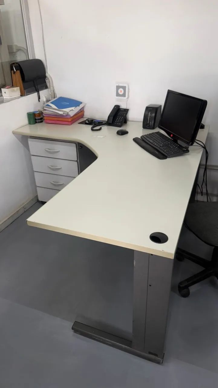 Mesa de escritório 