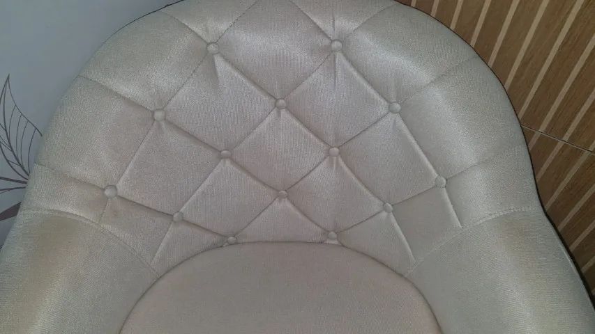 Poltrona Ferradura Bege Claro - Conjunto com 8 unidades - Foto 4