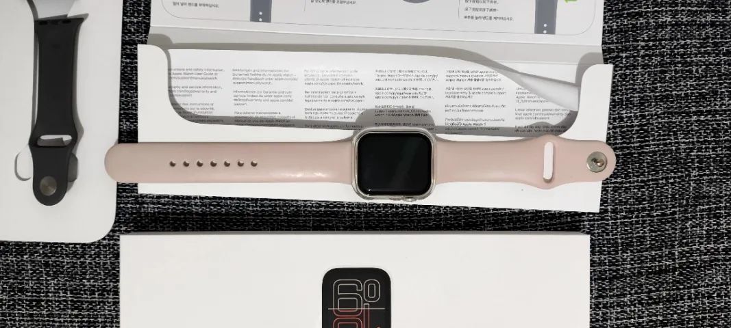 Apple Watch SE 3 GPS + Cellular, 40mm, Starlight - Foto 5