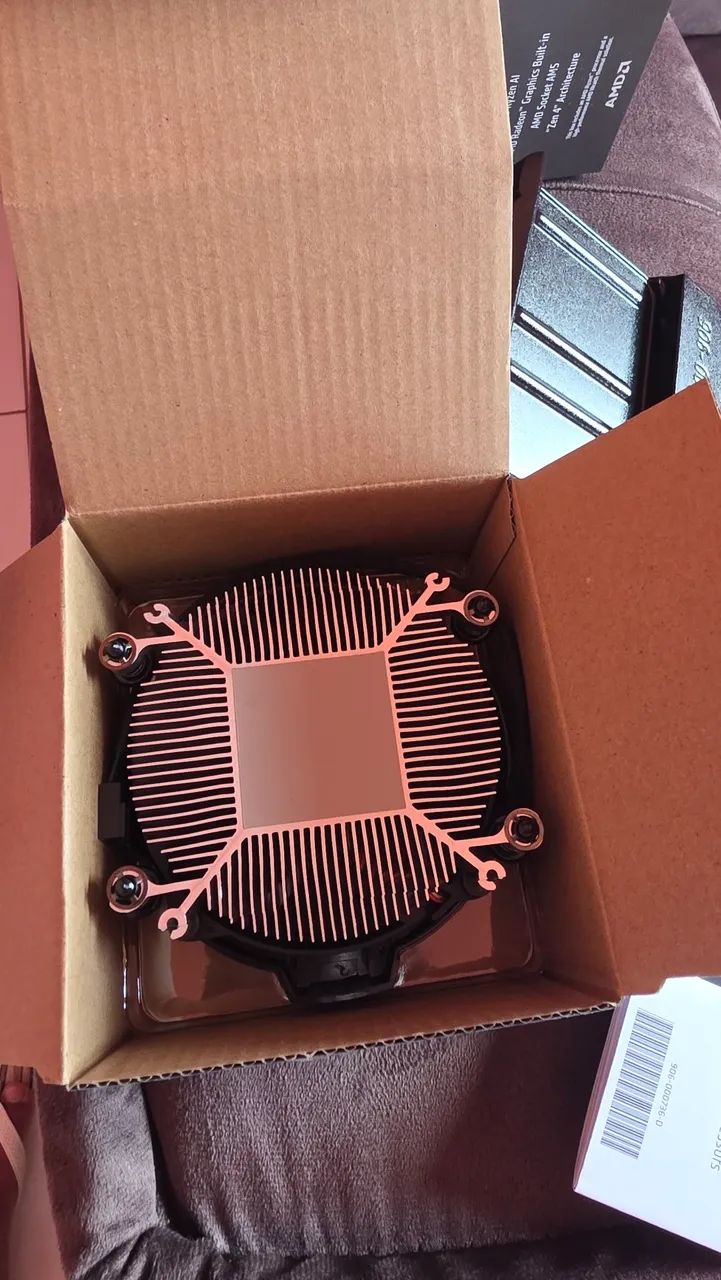 Processador AMD Ryzen 7 8700G - Foto 4