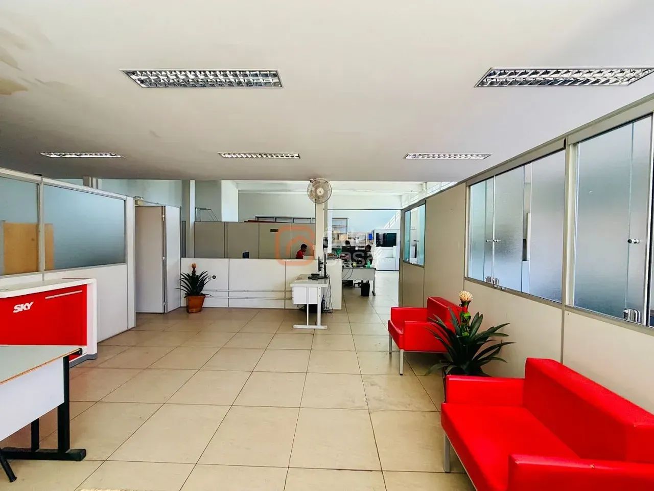 Prédio comercial à venda no bairro Candelária - Foto 4