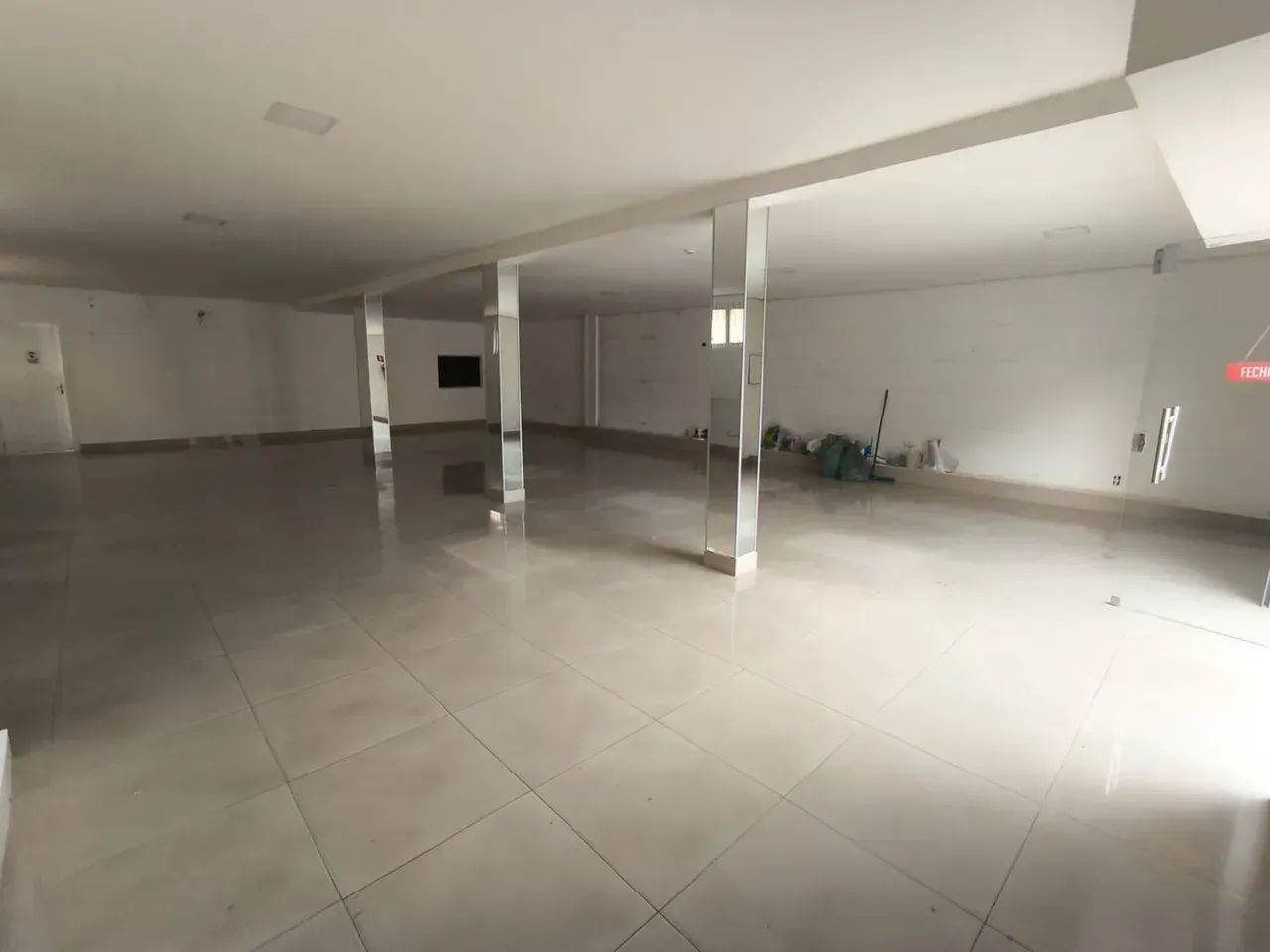 SALAO COMERCIAL PROX FERNANDO CORREA e MIGUEL SUTIL - Foto 5
