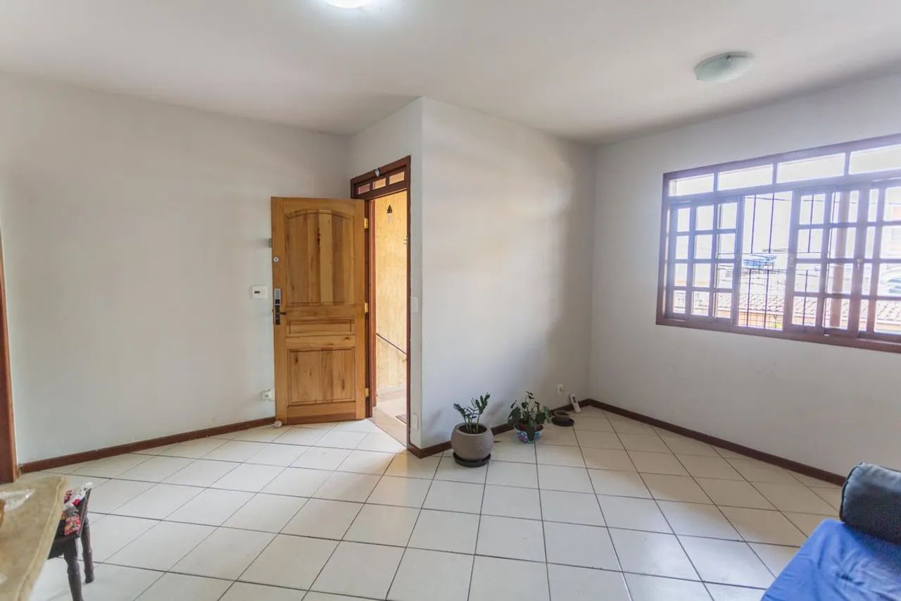 Casa à Venda - União, 4 Quartos, 400 m2 - Foto 2