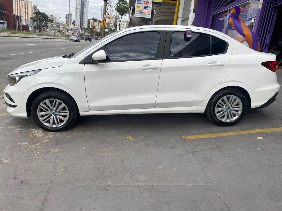 Fiat Cronos Drive 1.3 8V Flex Aut. 2025 - Foto 4