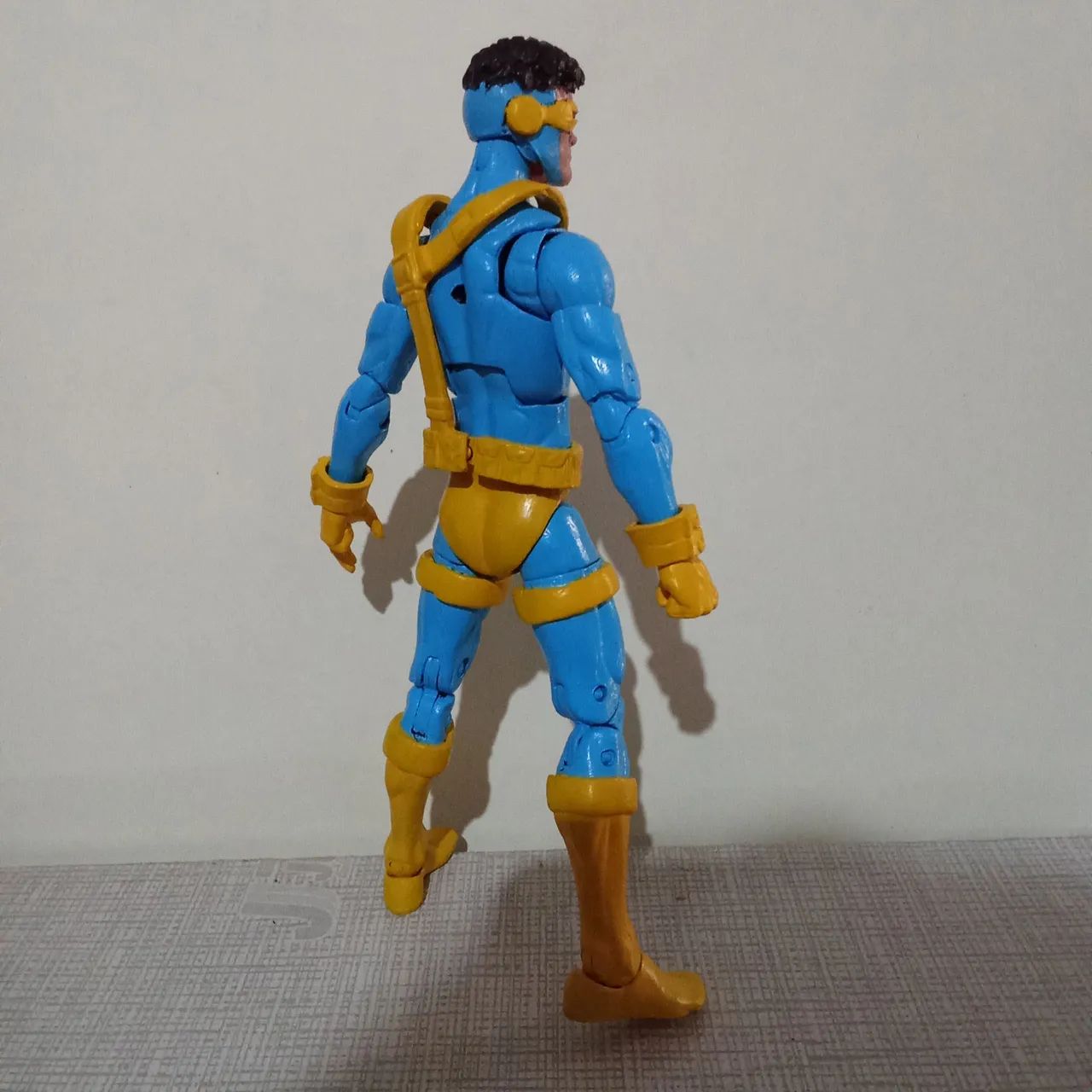 Cyclops Custom Marvel legends. - Foto 5