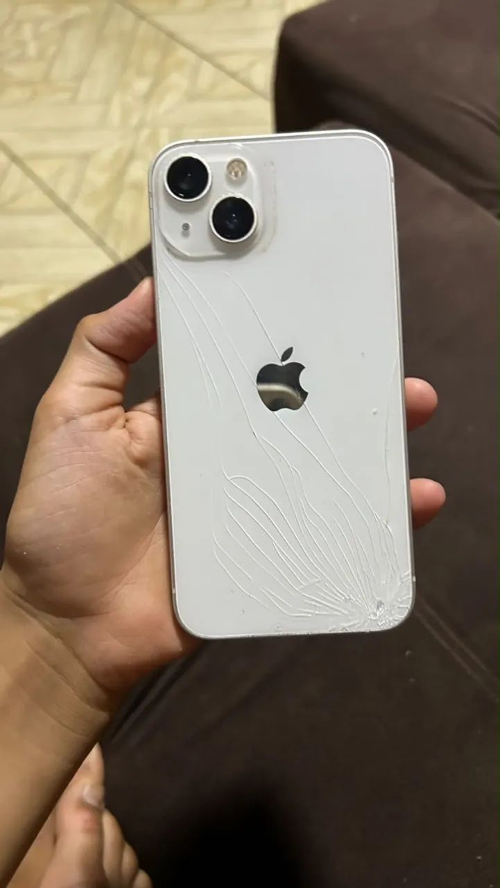 iPhone 13 