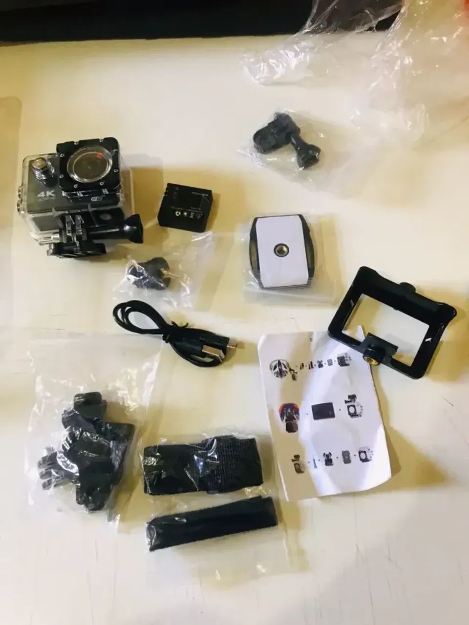 Câmera de ação 4K Ultra HD WiFi 30 metros à prova d'água com controle remoto Estilo GO PRO - Foto 3