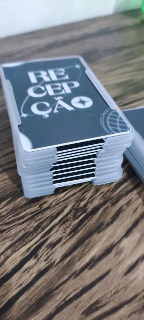 Crachás Profissionais Personalizados - Foto 2