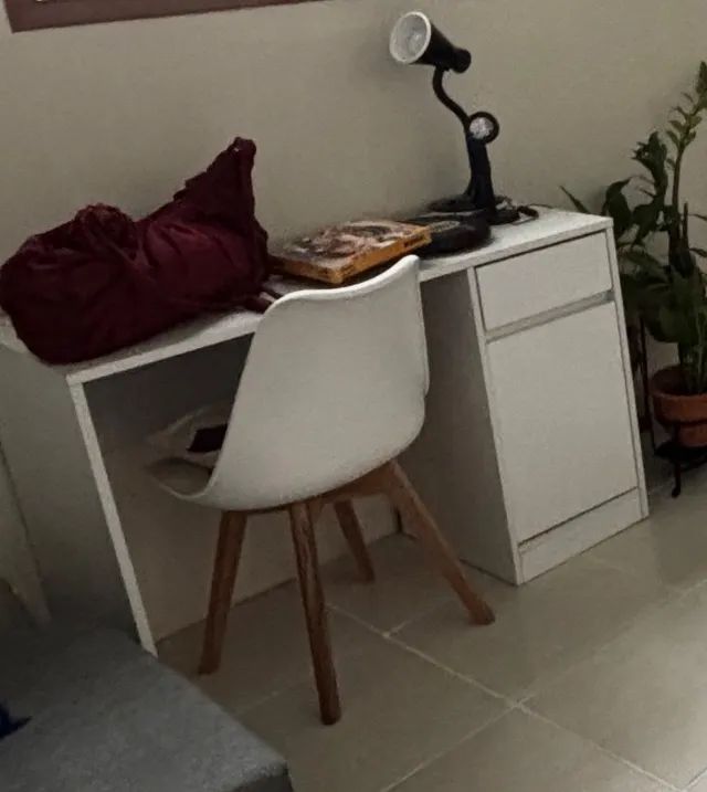 Escrivaninha 109 x 73 - Foto 2