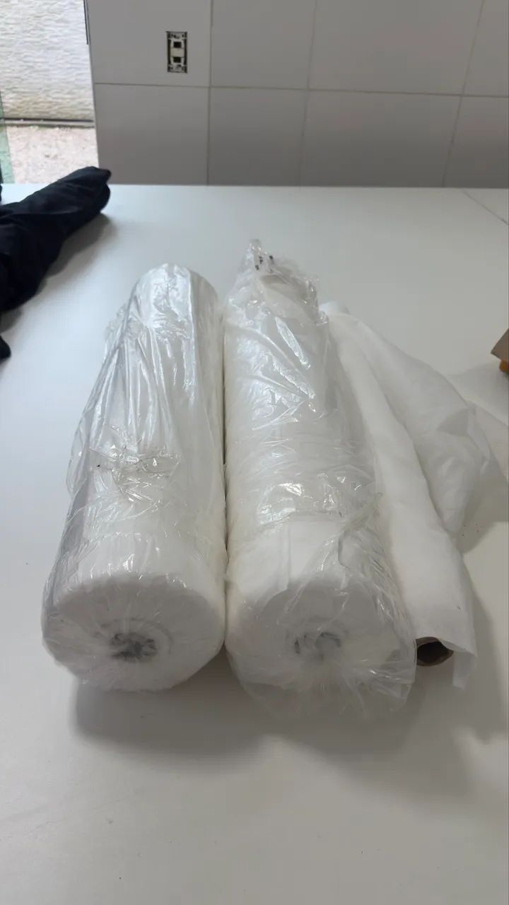 02 Rolo TNT branco 40gr