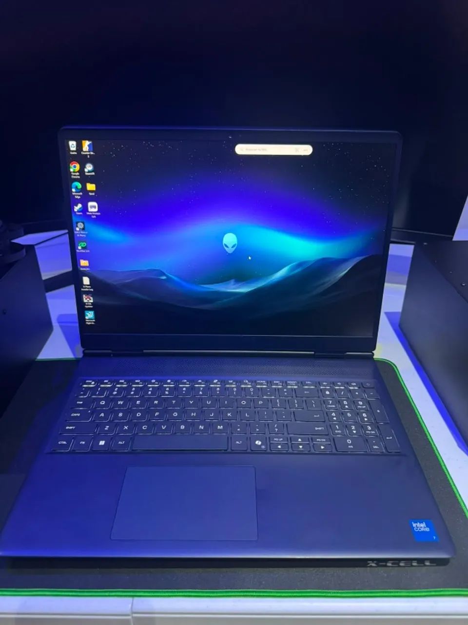 Notebook Gamer Alienware 16 Aurora - Intel Core 7 / RTX 5050