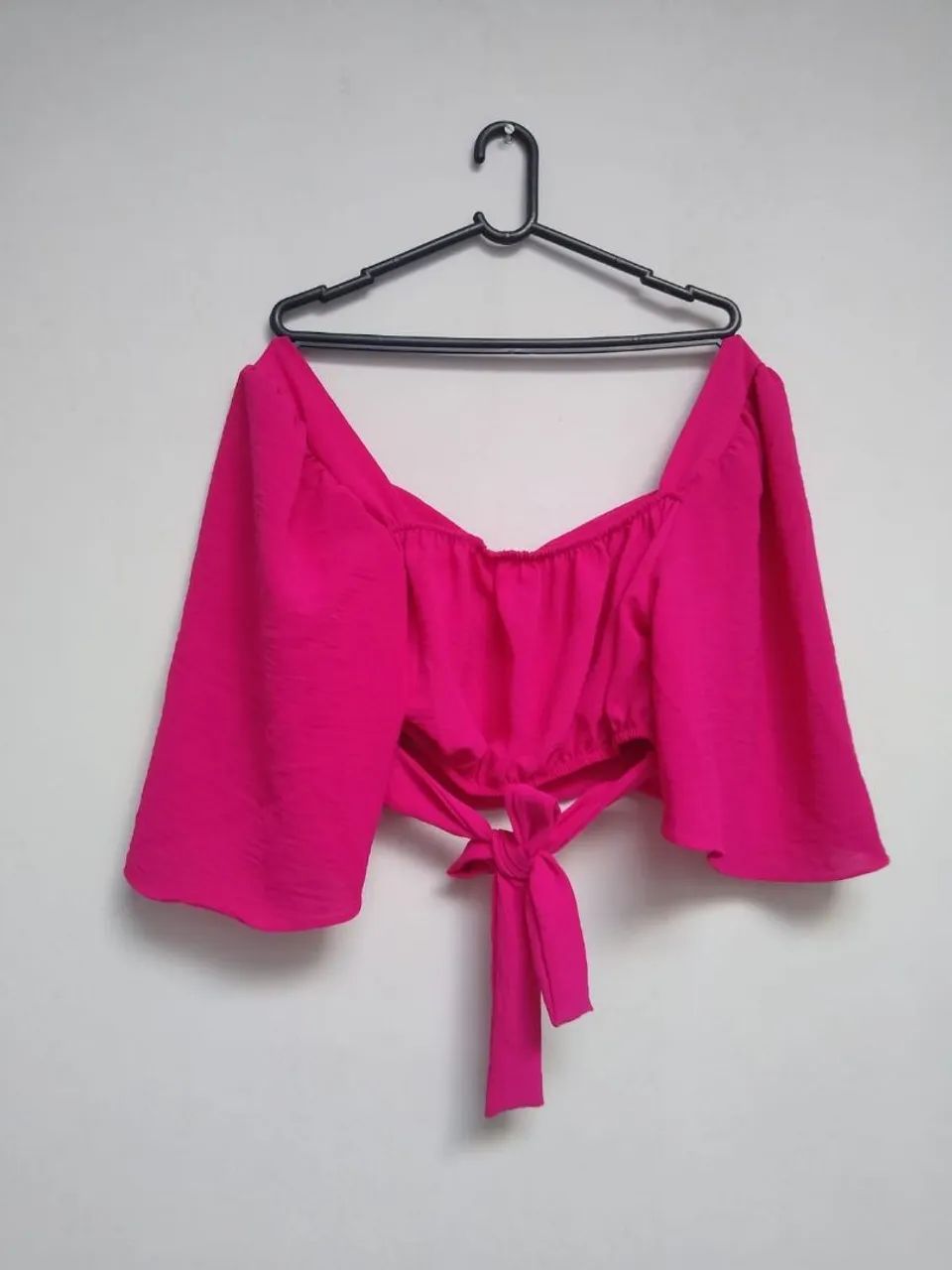 Cropped semi novo (veste 40 ao 42) - Foto 5