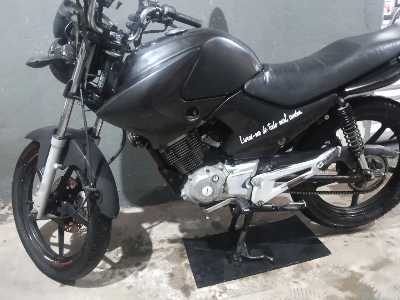 Yamanha factor 125 2011-preta  - Foto 4