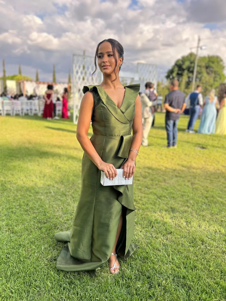 Vestido verde oliva  - Foto 2