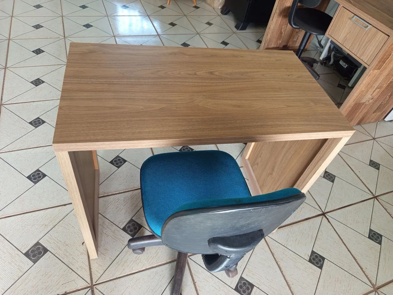 Escrivaninha planejada em mdp nova.  - Foto 4