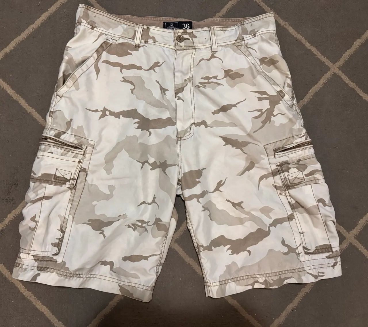 Bermuda footlocker original 