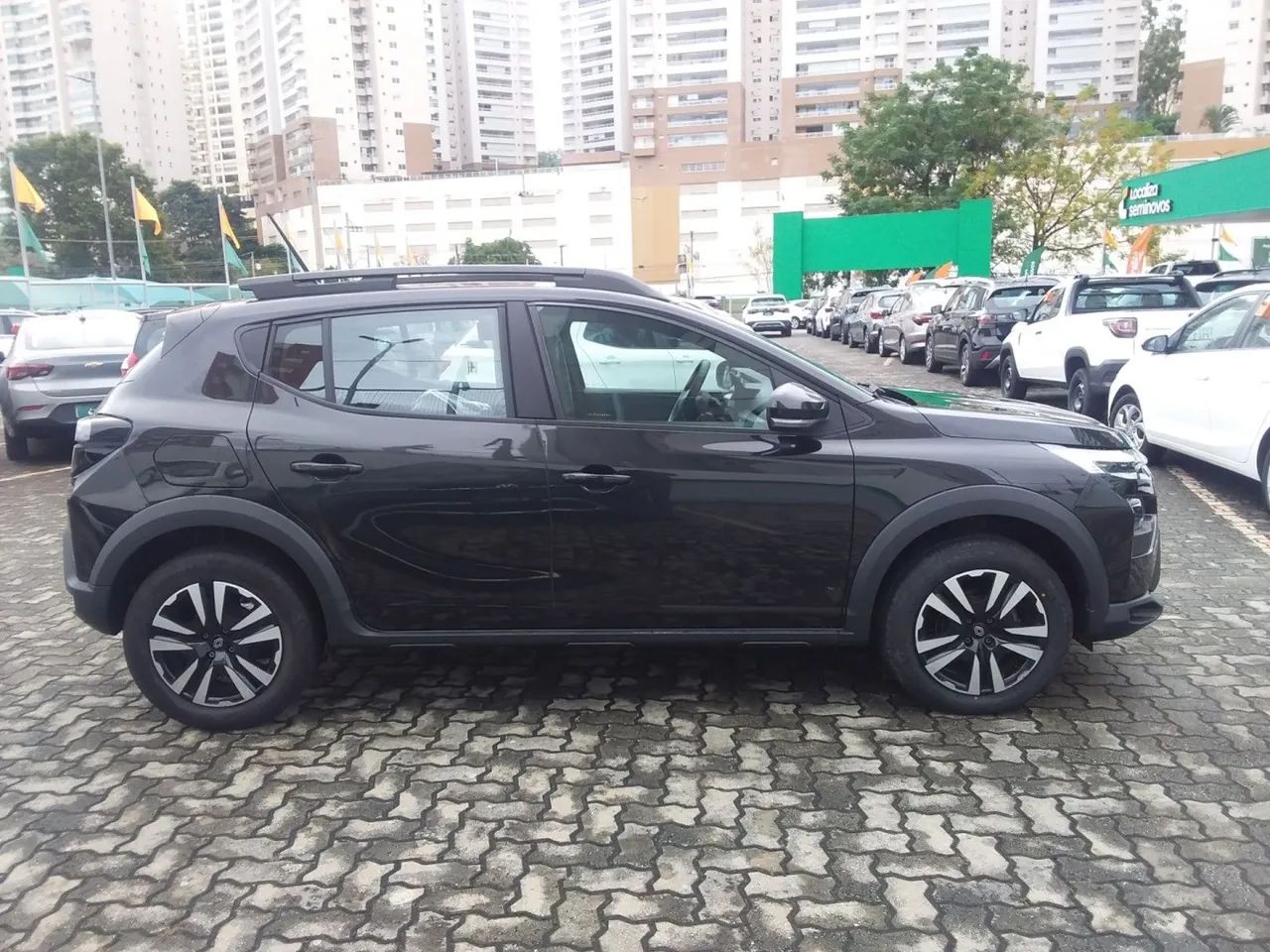 Renault Kardian Evolut. Flex 1.0 TB 12V 5p Aut., foto 7 de 9
