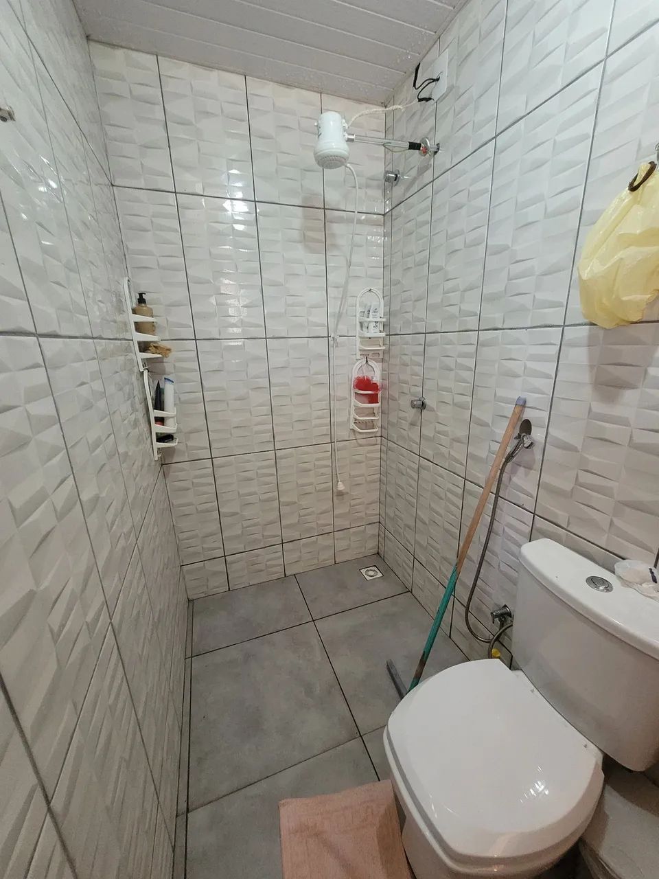 Vende-se sobrado no condomínio mandijuba do ivai - Foto 9