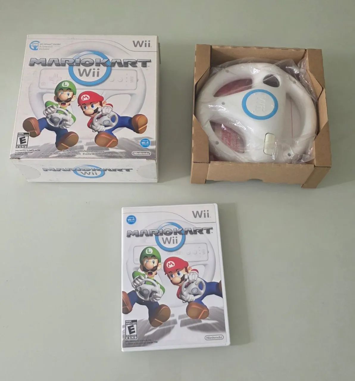 Mario Kart Wii Bundle com Volante