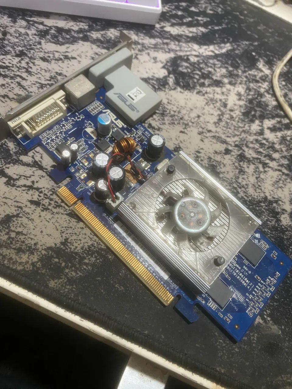 Placa de vídeo GeForce asus nvidia 7 séries 